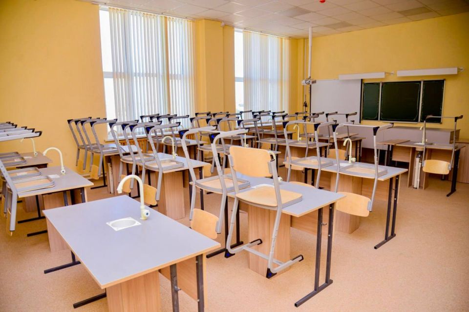 В Евпатории открылась новая школа имени генерала И.Б. Булатова В Евпатории открылась новая школа имени генерала И.Б. Булатова
