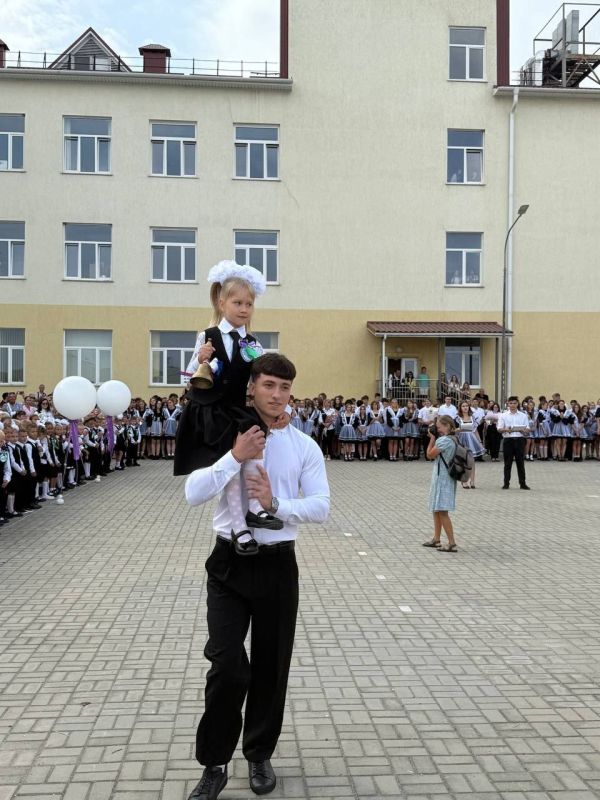 Мария Литовко: Сердечно поздравляю вас с Днем знаний! Мария Литовко: Сердечно поздравляю вас с Днем знаний!