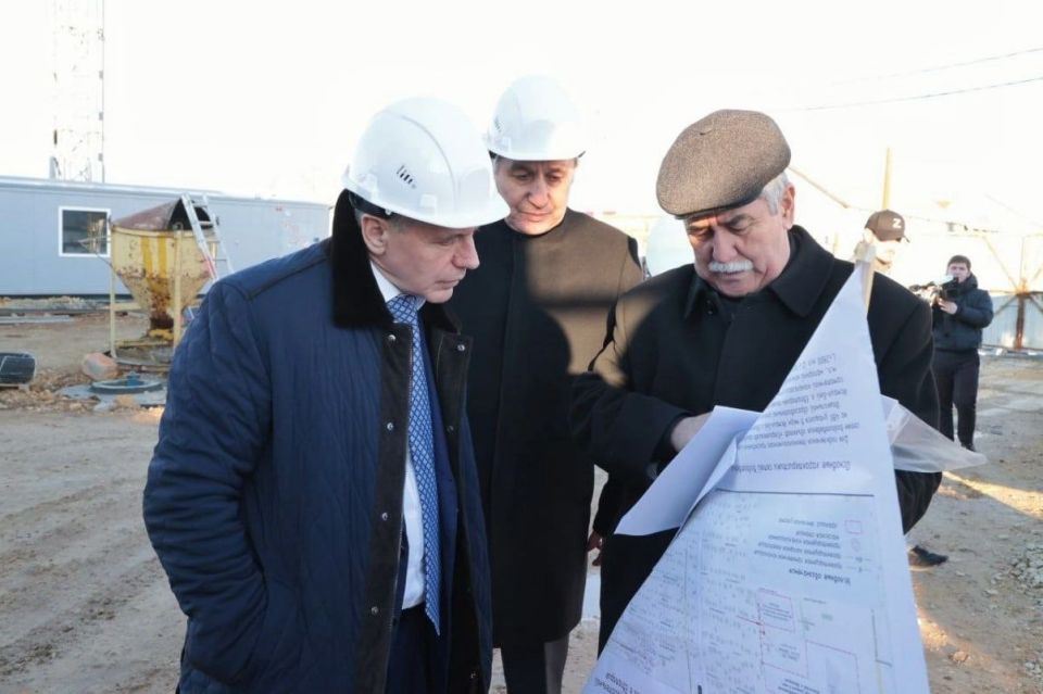 Владимир Константинов: В праздник Первого звонка в Евпатории открылась новая школа в микрорайоне Исмаил-Бей Владимир Константинов: В праздник Первого звонка в Евпатории открылась новая школа в микрорайоне Исмаил-Бей