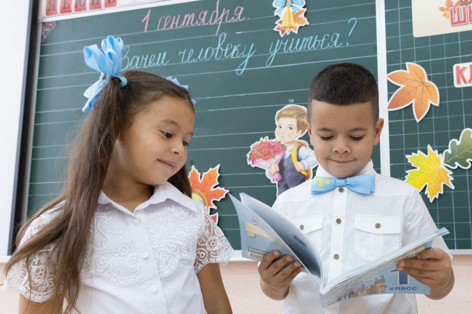  :     ,     -,           18     