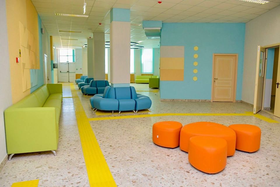 В Евпатории открылась новая школа имени генерала И.Б. Булатова В Евпатории открылась новая школа имени генерала И.Б. Булатова