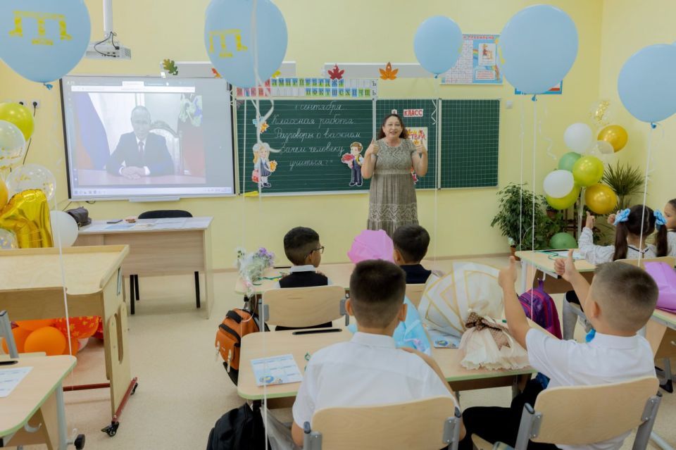  :     ,     -,           18     