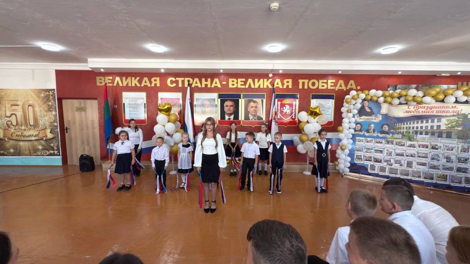 Антон Кравец: Вот и пришло 1 сентября. Школы открыли свои двери для ребят Антон Кравец: Вот и пришло 1 сентября. Школы открыли свои двери для ребят