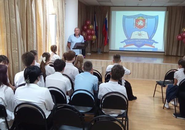 Школьникам о действиях в чрезвычайных ситуациях Школьникам о действиях в чрезвычайных ситуациях