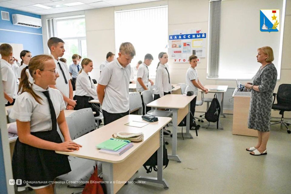 Первый учебный день в обновленной школе Первый учебный день в обновленной школе