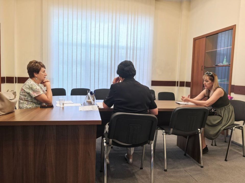 Екатерина Алтабаева: Провела личный приём граждан на площадке регионального отделения общественной приёмной Председателя Партии «Единая Россия» Д. А. Медведева в Севастополе Екатерина Алтабаева: Провела личный приём граждан на площадке регионального отделения общественной приёмной Председателя Партии «Единая Россия» Д. А. Медведева в Севастополе