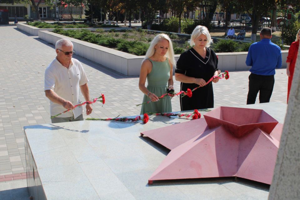 ������ ������� ����� ������� ����� ���, ��������� 1 �������� 1939 ���� � ������������ 2 �������� 1945 ����