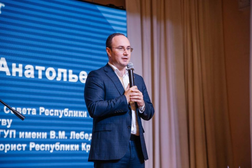 В Крымском филиале РГУП имени В.М. Лебедева состоялся форум, приуроченный ко Дню солидарности в борьбе с терроризмом В Крымском филиале РГУП имени В.М. Лебедева состоялся форум, приуроченный ко Дню солидарности в борьбе с терроризмом