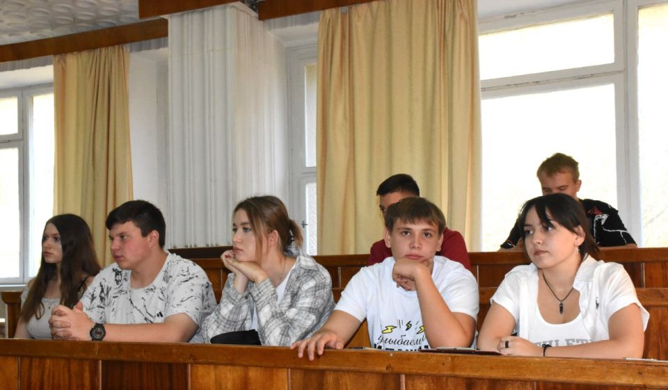 Государственная гражданская служба может стать отличным стартом в профессиональное будущее для выпускников высших учебных заведений – Сергей Соловьев Государственная гражданская служба может стать отличным стартом в профессиональное будущее для выпускников высших учебных заведений – Сергей Соловьев