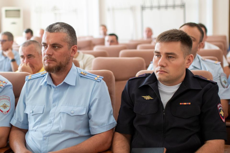В Симферополе обсудили меры борьбы с дистанционным мошенничеством В Симферополе обсудили меры борьбы с дистанционным мошенничеством
