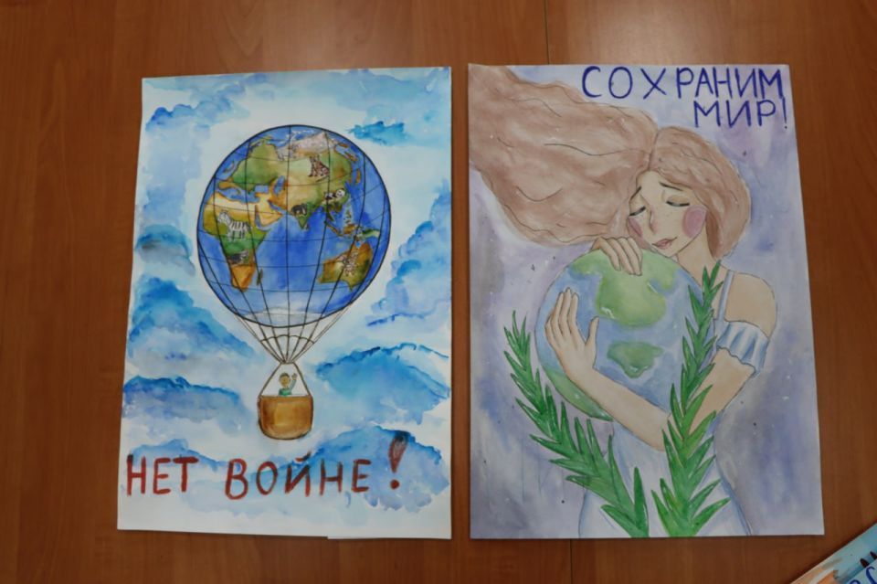 В День солидарности в борьбе с терроризмом, 3 сентября 2025 года, в Республике Крым стартует республиканский конкурс творческих работ «Антитеррор: безопасность в твоих руках» В День солидарности в борьбе с терроризмом, 3 сентября 2025 года, в Республике Крым стартует республиканский конкурс творческих работ «Антитеррор: безопасность в твоих руках»