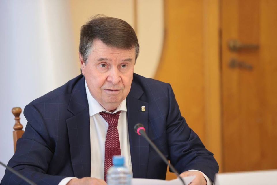 В Крыму обсудили межнациональное единство В Крыму обсудили межнациональное единство
