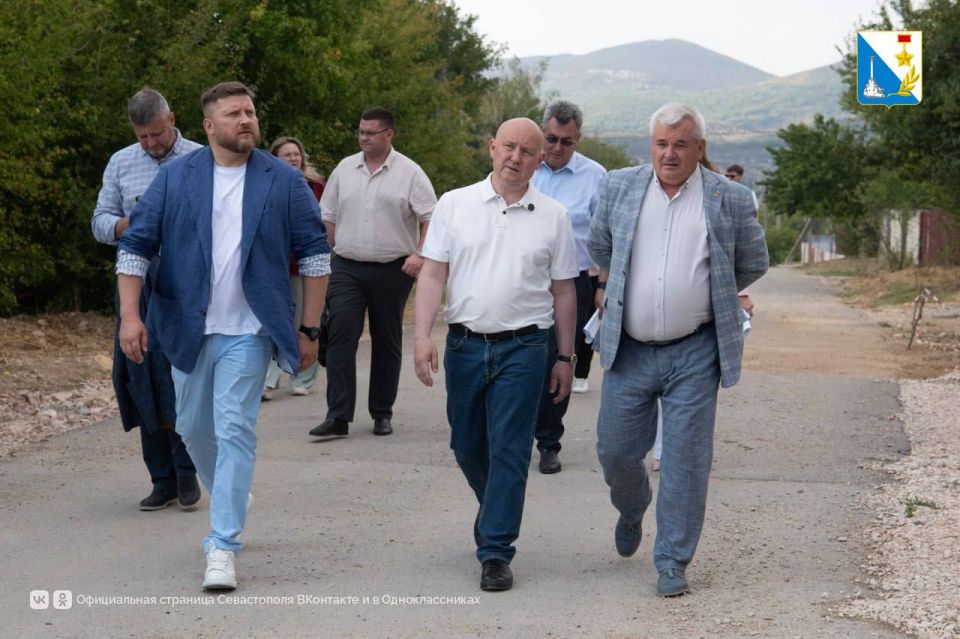 Михаил Развожаев провел рабочую поездку по Орлиновскому муниципальному округу, в ходе которой дал ряд поручений по земельным вопросам, в том числе касательно участков для участников СВО Михаил Развожаев провел рабочую поездку по Орлиновскому муниципальному округу, в ходе которой дал ряд поручений по земельным вопросам, в том числе касательно участков для участников СВО