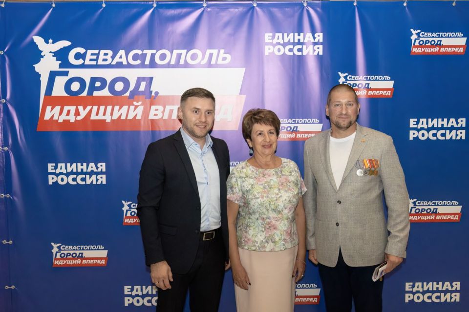 Екатерина Алтабаева: Присутствовала на встрече губернатора города Михаила Владимировича Развожаева с общественниками, врачами, педагогами, спортсменами, ветеранами, молодежью Екатерина Алтабаева: Присутствовала на встрече губернатора города Михаила Владимировича Развожаева с общественниками, врачами, педагогами, спортсменами, ветеранами, молодежью