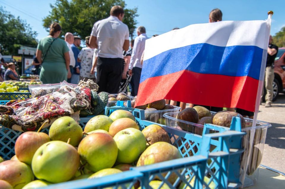 Михаил Развожаев: Накануне в ходе рабочей поездки приехал в Терновку Михаил Развожаев: Накануне в ходе рабочей поездки приехал в Терновку