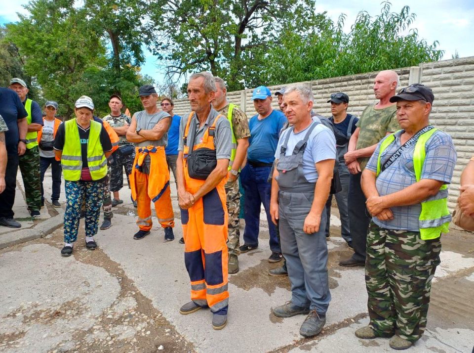 ������� ���������: ���������, � ����� ������ ��������� �� "���������������" �������� ��� ���, ����� ��� ������������ ������������ ������ ������ ���� ������ � ������