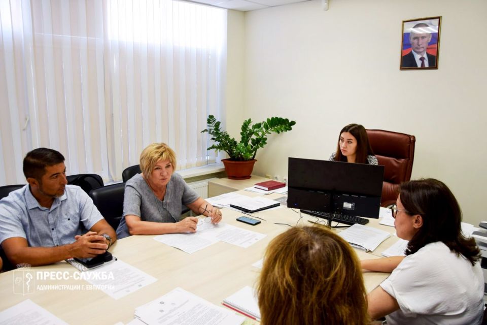 В Евпатории состоялось заседание Межведомственной рабочей группы по противодействию экстремизму В Евпатории состоялось заседание Межведомственной рабочей группы по противодействию экстремизму