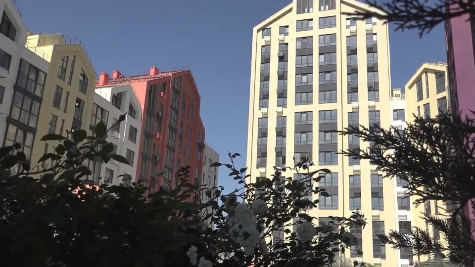  :    18 ,       , , , ,    