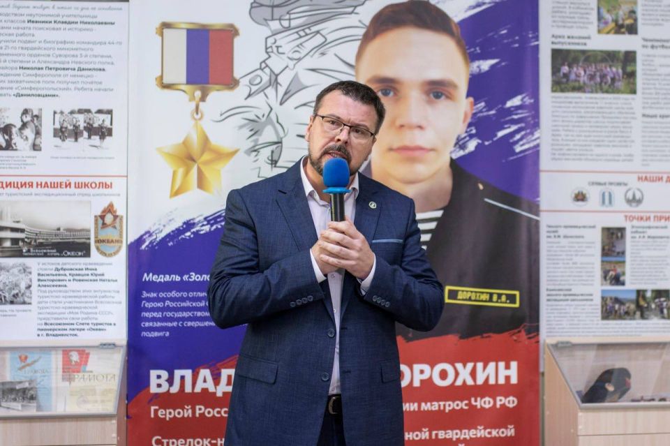Юрий Нимченко: Сегодня, в день, когда Герою Российской Федерации Владиславу Александровичу Дорохину могло бы исполниться 25 лет, мы склоняем головы в память о его бессмертном подвиге Юрий Нимченко: Сегодня, в день, когда Герою Российской Федерации Владиславу Александровичу Дорохину могло бы исполниться 25 лет, мы склоняем головы в память о его бессмертном подвиге