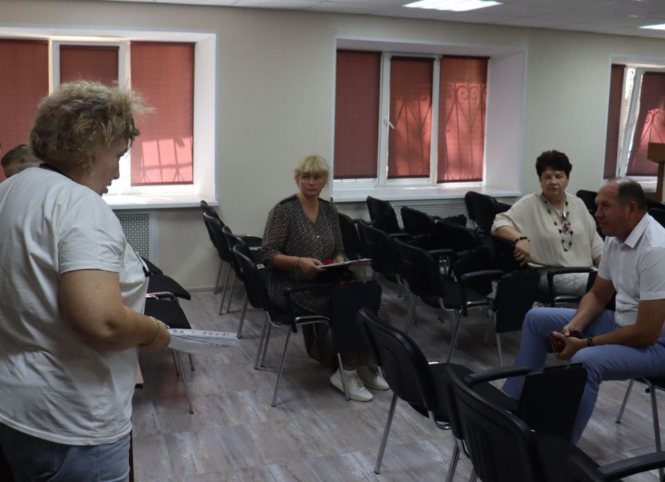 Владислав Хаджиев: Провёл еженедельный приём граждан Владислав Хаджиев: Провёл еженедельный приём граждан