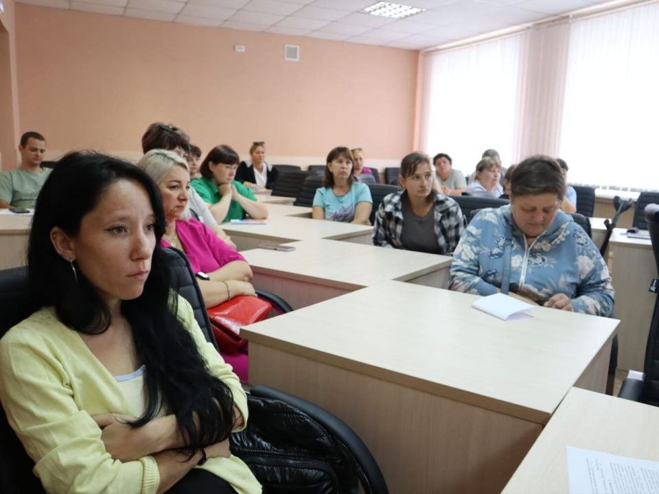 Инна Федоренко: Провела сегодня совещание с главными бухгалтерами наших сельских поселений Инна Федоренко: Провела сегодня совещание с главными бухгалтерами наших сельских поселений