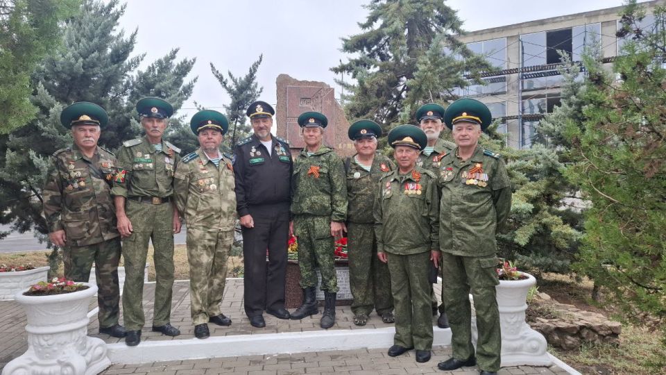 В Симферополе почтили память бойцов 51-й армии В Симферополе почтили память бойцов 51-й армии