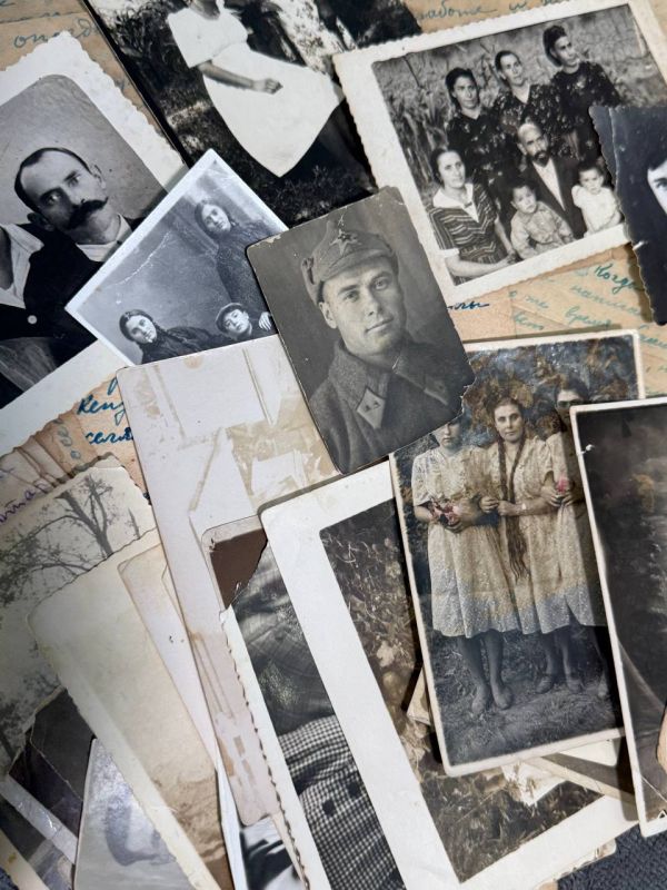 Поисковики Российского географического общества подняли со дна озера самолёт Пи-63 «Кингкобра», на котором летал крымский татарин лейтенант Зинедин Абибулаевич Мустафаев Поисковики Российского географического общества подняли со дна озера самолёт Пи-63 «Кингкобра», на котором летал крымский татарин лейтенант Зинедин Абибулаевич Мустафаев