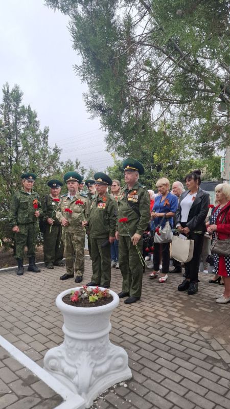 В Симферополе почтили память бойцов 51-й армии В Симферополе почтили память бойцов 51-й армии