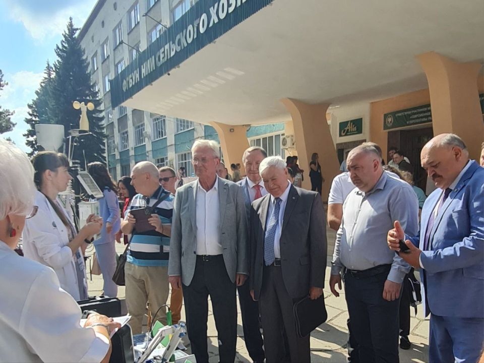 В ФГБУН "НИИСХ Крыма" состоялось торжественное открытие юбилейной, X Международной научной конференции «Современное состояние, проблемы и перспективы развития аграрной науки» В ФГБУН "НИИСХ Крыма" состоялось торжественное открытие юбилейной, X Международной научной конференции «Современное состояние, проблемы и перспективы развития аграрной науки»