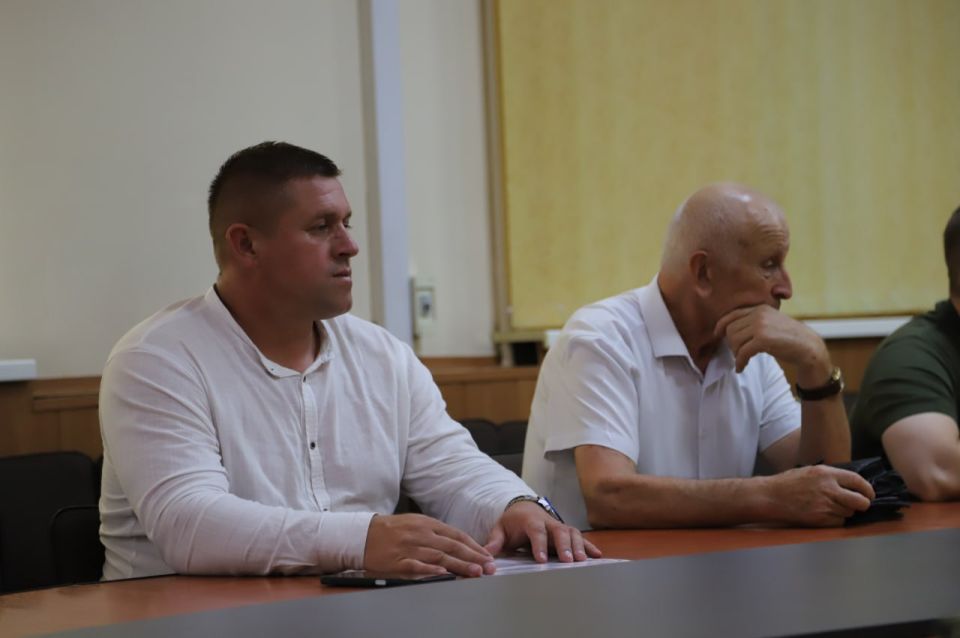 В Бахчисарайском районе учредили районное отделение Общероссийской общественной организации «Ассамблея народов России» В Бахчисарайском районе учредили районное отделение Общероссийской общественной организации «Ассамблея народов России»