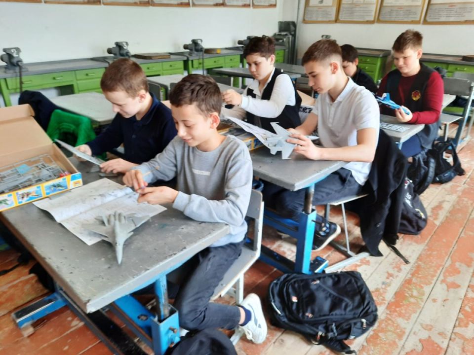 �������� �������� ������ �����, � �������� ����� ����� � ��������� ����