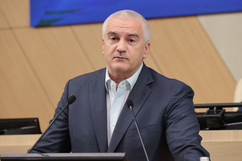 Владимир Константинов: С открытием третьей сессии Государственного Совета Крым вступает в новый политический цикл Владимир Константинов: С открытием третьей сессии Государственного Совета Крым вступает в новый политический цикл