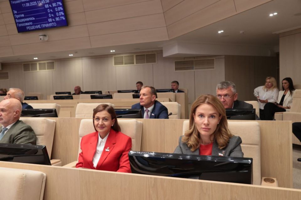 Владимир Константинов: С открытием третьей сессии Государственного Совета Крым вступает в новый политический цикл Владимир Константинов: С открытием третьей сессии Государственного Совета Крым вступает в новый политический цикл
