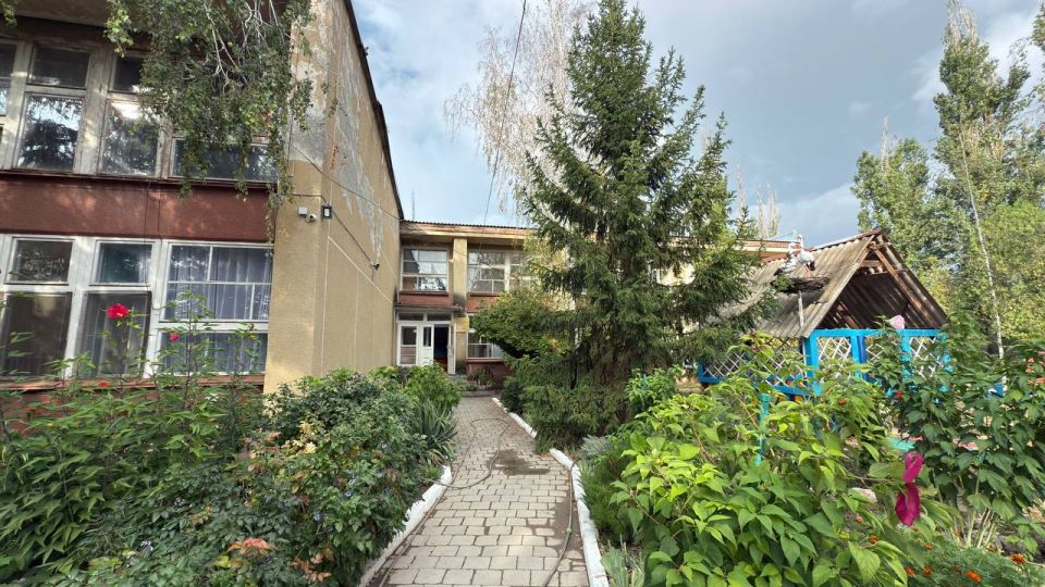 Антон Кравец: Посетил детский садик в с.Лиственное, где в настоящее время выполняются строительные работы Антон Кравец: Посетил детский садик в с.Лиственное, где в настоящее время выполняются строительные работы