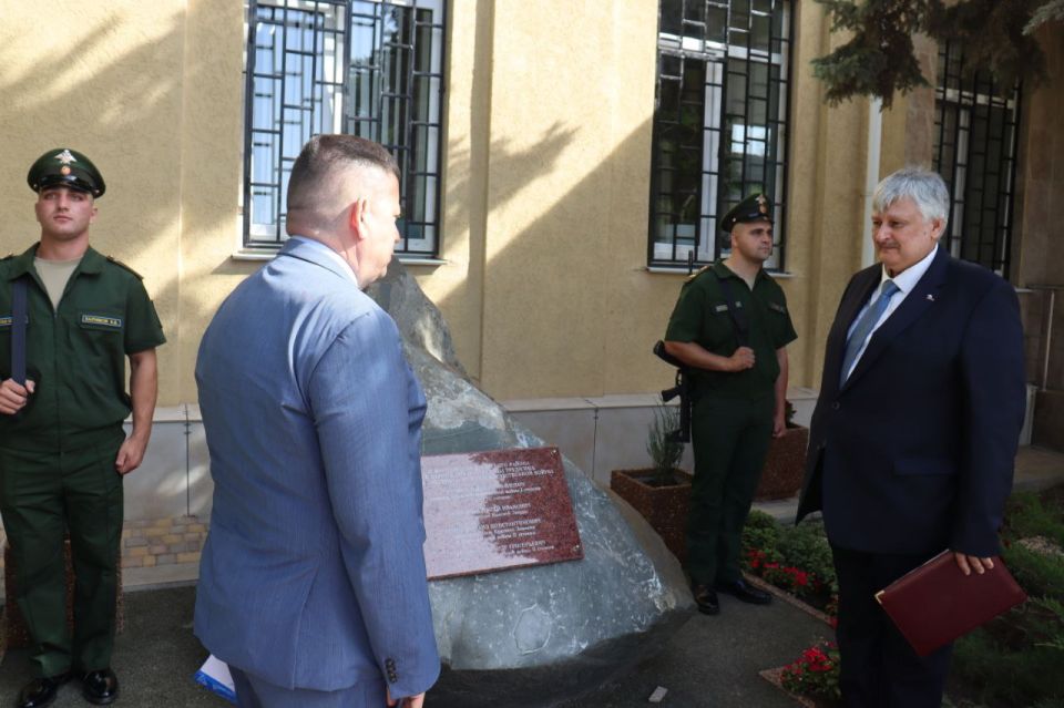Владислав Хаджиев: В этом году вместе с Сакским районом юбилейную дату – 90-летие со дня основания празднует Сакский районный суд Республики Крым Владислав Хаджиев: В этом году вместе с Сакским районом юбилейную дату – 90-летие со дня основания празднует Сакский районный суд Республики Крым