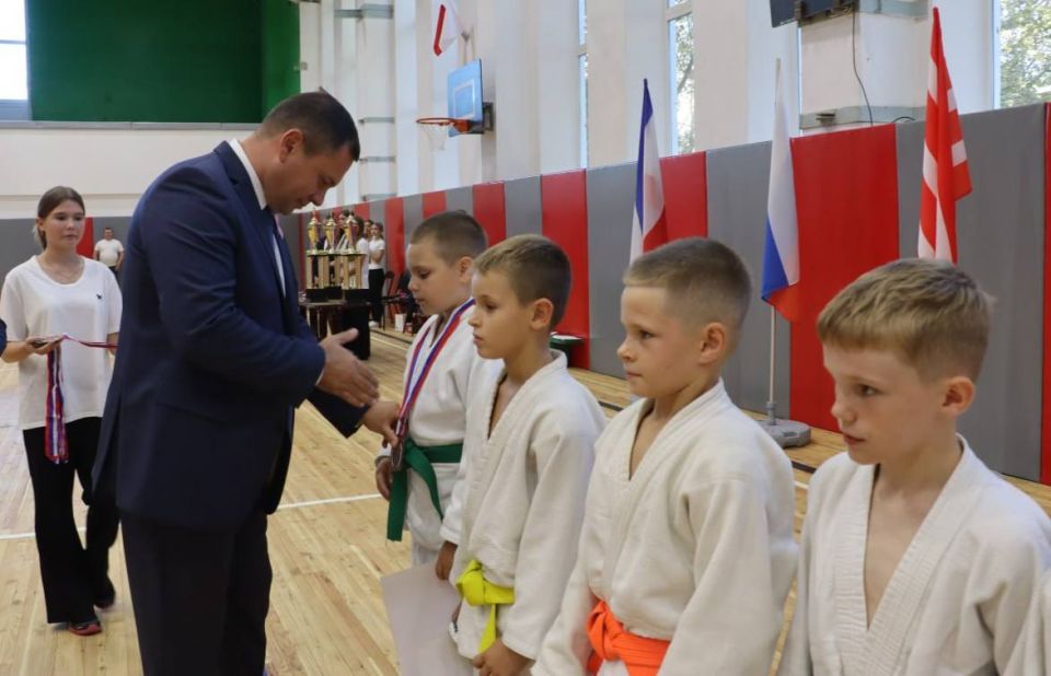 Керчь празднует спортивные победы Керчь празднует спортивные победы