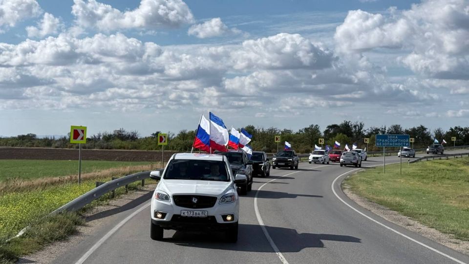 Антон Кравец: С радостью подводим итоги нашего праздничного автопробега по маршруту Нижнегорский — Садовое! Антон Кравец: С радостью подводим итоги нашего праздничного автопробега по маршруту Нижнегорский — Садовое!