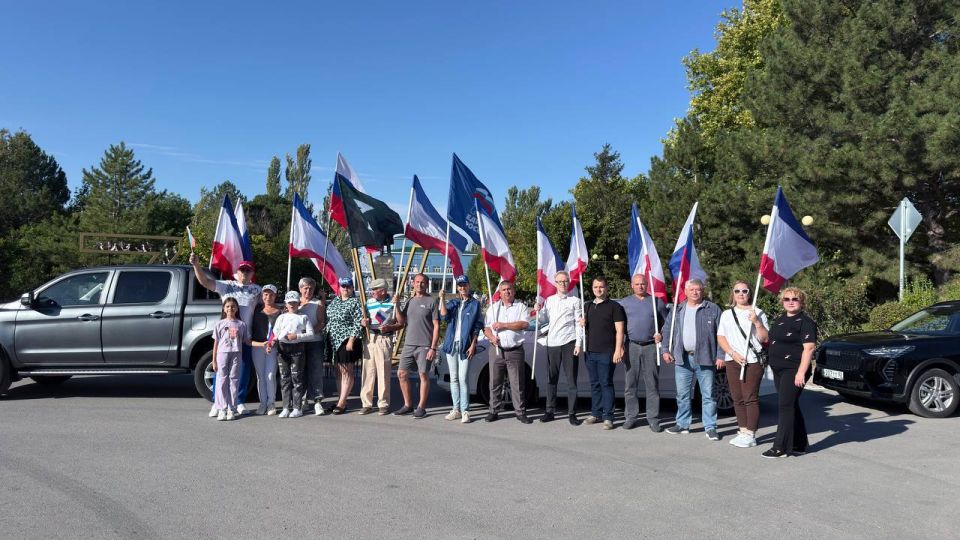 Антон Кравец: С радостью подводим итоги нашего праздничного автопробега по маршруту Нижнегорский — Садовое! Антон Кравец: С радостью подводим итоги нашего праздничного автопробега по маршруту Нижнегорский — Садовое!