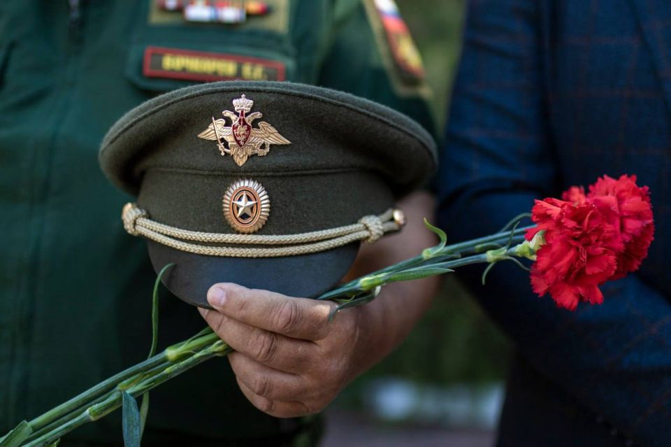 Юрий Нимченко: Принял участие в открытии осенней «Вахты Памяти» у легендарного Мемориала Славы «Танк Т-34» в Симферополе Юрий Нимченко: Принял участие в открытии осенней «Вахты Памяти» у легендарного Мемориала Славы «Танк Т-34» в Симферополе