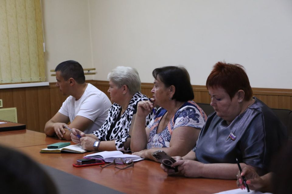 В администрации Бахчисарайского района состоялось совещание по использованию сельскохозяйственных земель по назначению В администрации Бахчисарайского района состоялось совещание по использованию сельскохозяйственных земель по назначению