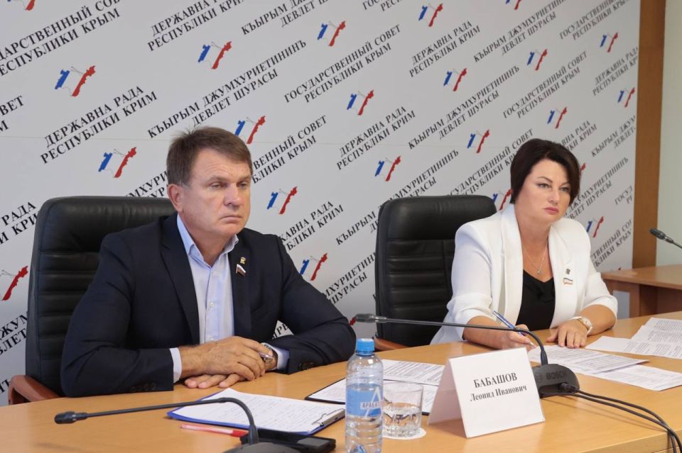 Обновление жилого фонда Крыма: акцент на подъезды многоквартирных домов Обновление жилого фонда Крыма: акцент на подъезды многоквартирных домов