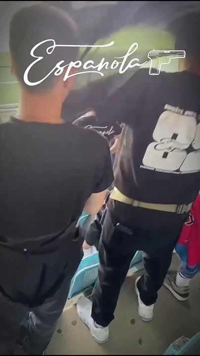 РУССКИЙ ФАНАТСКИЙ ДВИЖ УКРЕПЛЯЕТ ПОЗИЦИИ В СТРАНЕ