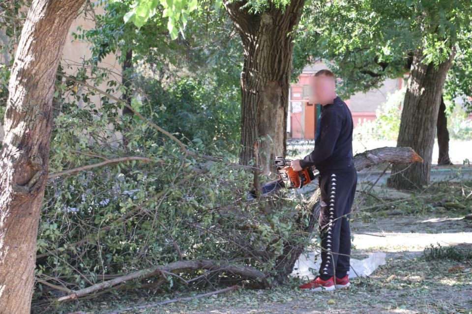 В Керчи приступили к благоустройству большого двора по ул. Славы, 25/12, 21, ул. Фестивальной, 2, 6, ул. Всесоюзной, 10 В Керчи приступили к благоустройству большого двора по ул. Славы, 25/12, 21, ул. Фестивальной, 2, 6, ул. Всесоюзной, 10
