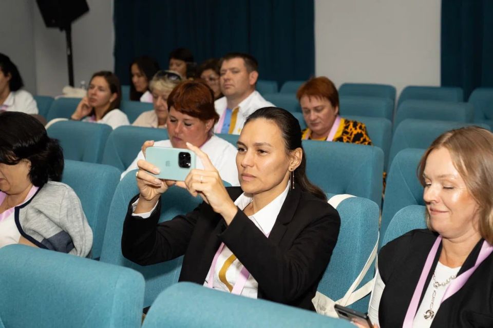 «Навигаторы детства» Крыма успешно завершили обучение в ведущем педагогическом вузе «Навигаторы детства» Крыма успешно завершили обучение в ведущем педагогическом вузе