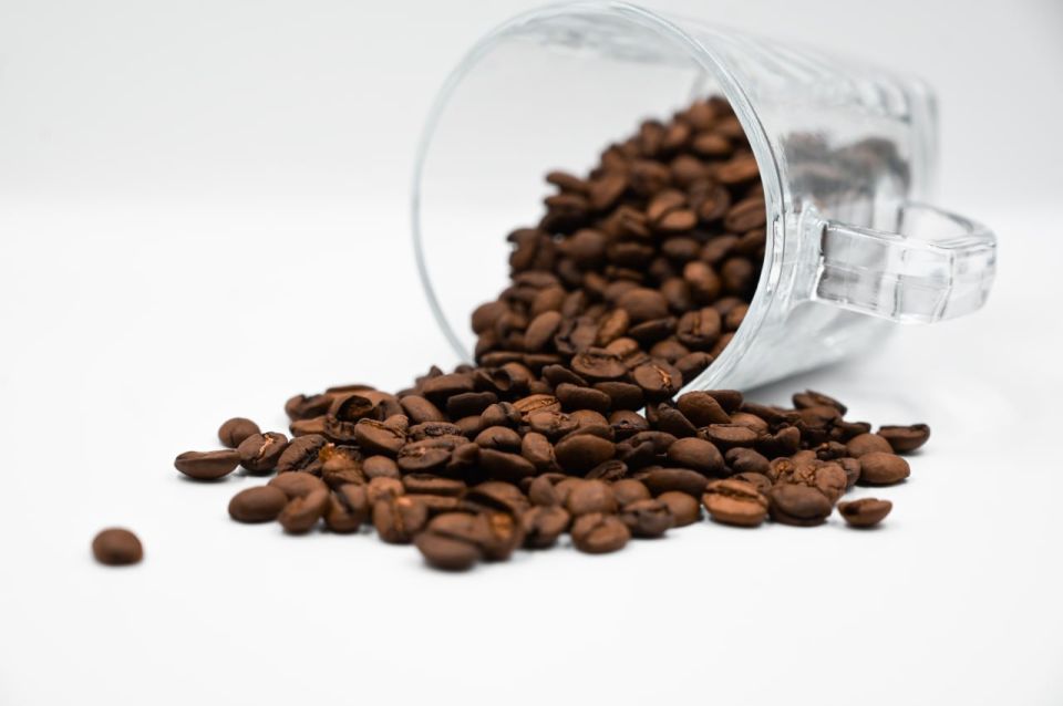 В начале 2025 года эксперты-экономисты прогнозировали существенное увеличения цен на кофе и шоколад, вплоть до 30%