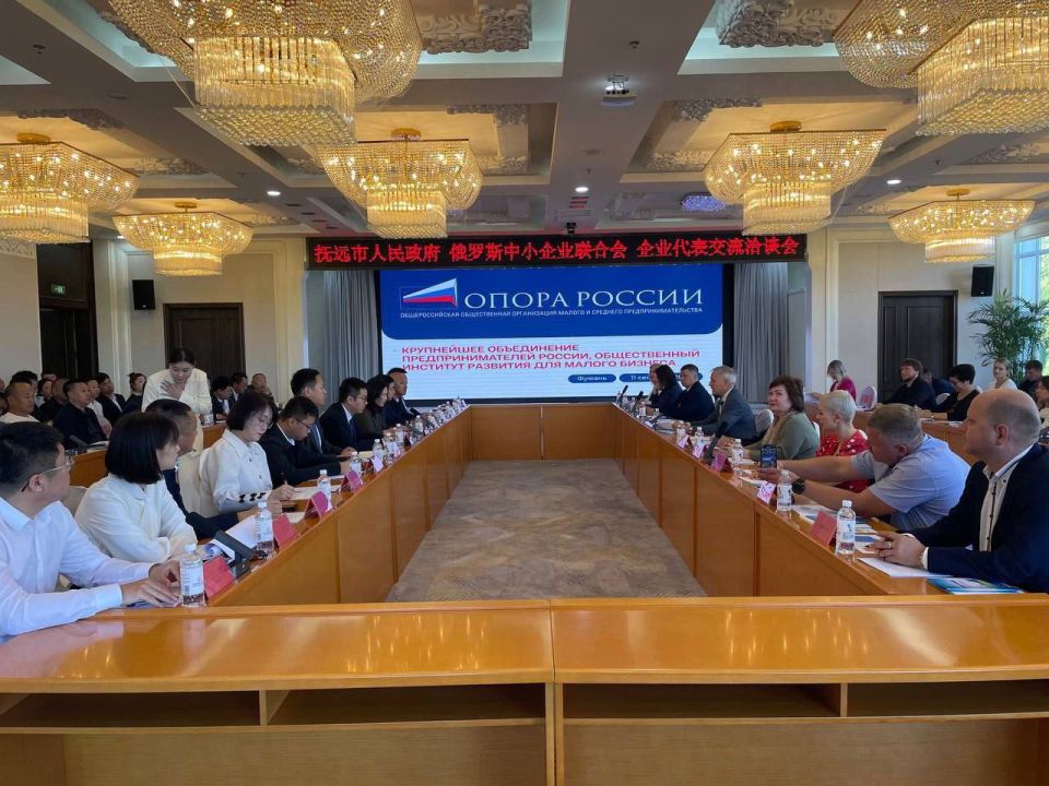 Член Общественной палаты Севастополя Евгений Мангул посетил в рабочей поездкой Китайскую Народную республику Член Общественной палаты Севастополя Евгений Мангул посетил в рабочей поездкой Китайскую Народную республику