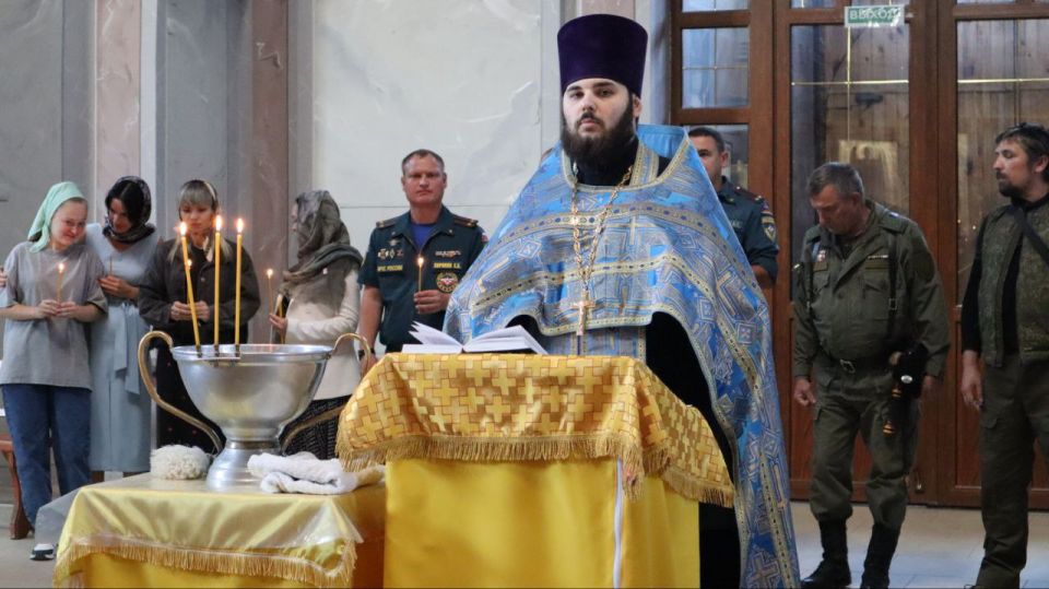 Инна Федоренко: Сегодня наши спасатели отмечают празднование в честь иконы Божией Матери «Неопалимая Купина» Инна Федоренко: Сегодня наши спасатели отмечают празднование в честь иконы Божией Матери «Неопалимая Купина»