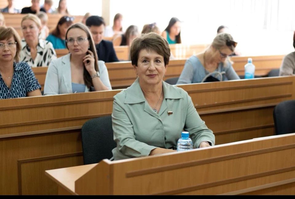 Екатерина Алтабаева: Вчера приняла участие в традиционной конференции преподавателей курса «Севастополеведение» «Актуальные изменения в преподавании отечественной и региональной истории в 2025/2026 учебном году» Екатерина Алтабаева: Вчера приняла участие в традиционной конференции преподавателей курса «Севастополеведение» «Актуальные изменения в преподавании отечественной и региональной истории в 2025/2026 учебном году»