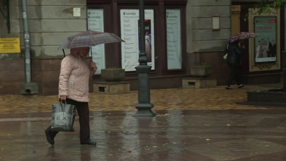 В Симферополе объявлено экстренное предупреждение из-за непогоды В Симферополе объявлено экстренное предупреждение из-за непогоды
