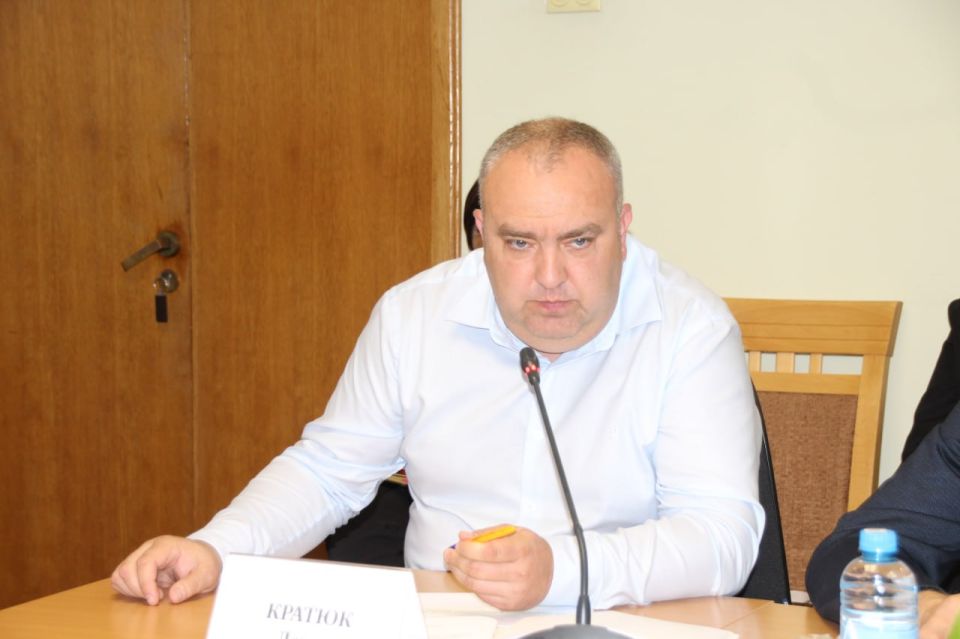 Член ОП РК Григорий Рикман принял участие в обсуждении итогов уборочной кампании в Крыму Член ОП РК Григорий Рикман принял участие в обсуждении итогов уборочной кампании в Крыму